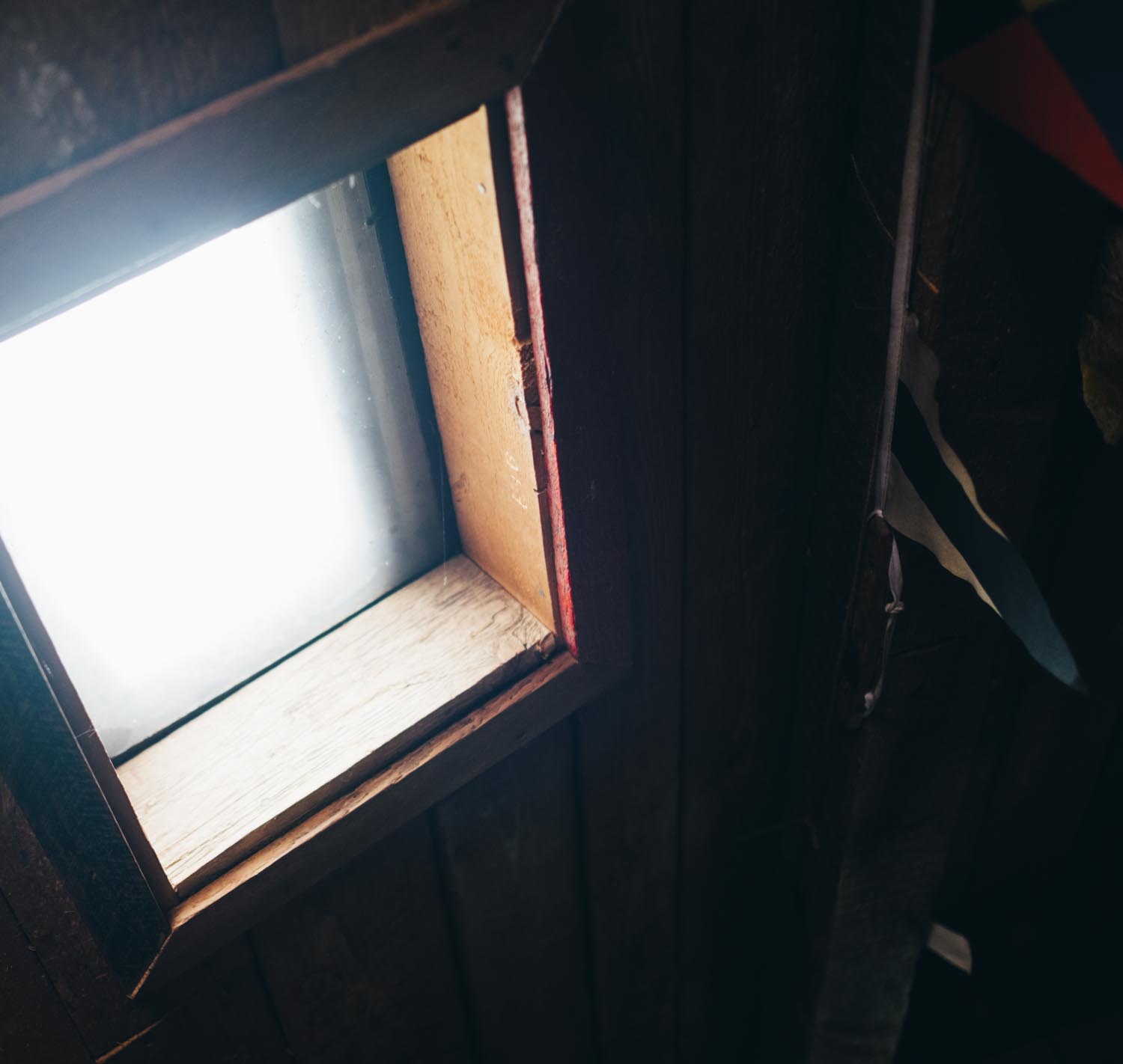 lofoten kvalvika beach cottage photography